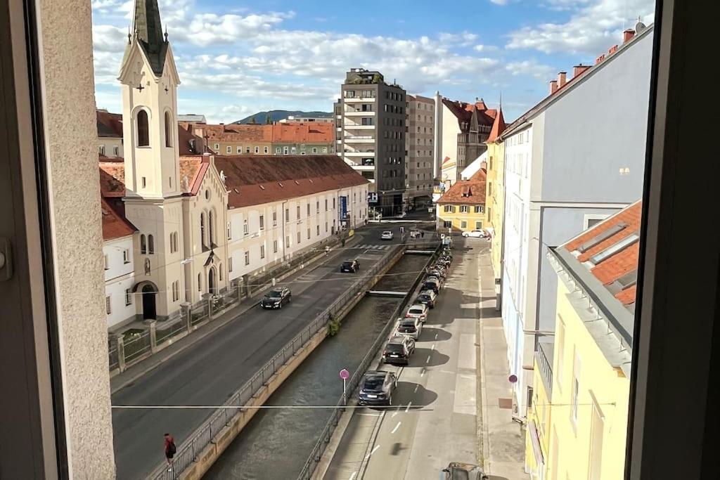 Cozy City Center Apartment Graz Extérieur photo