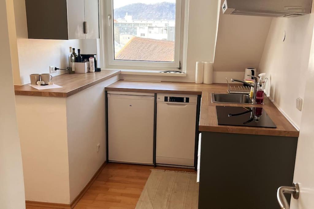 Cozy City Center Apartment Graz Extérieur photo